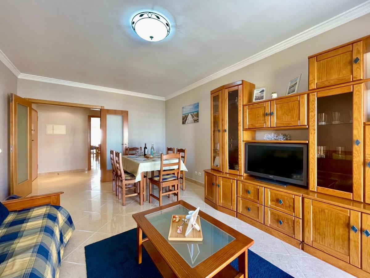 Apt Pl - 300 Meters From Beach