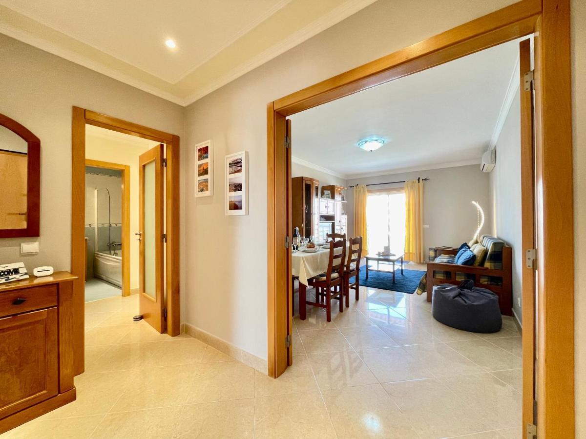 Apt Pl - 300 Meters From Beach